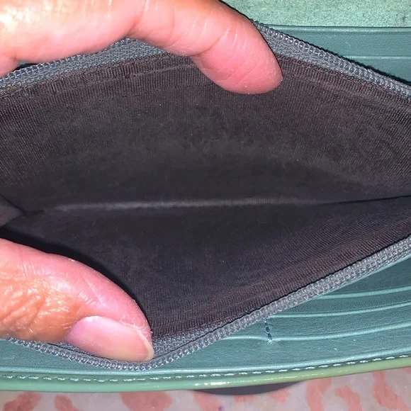 Gucci GG Authentic Pre-loved Supreme Continental Wallet Long 309760-4276 - Picture 8 of 10